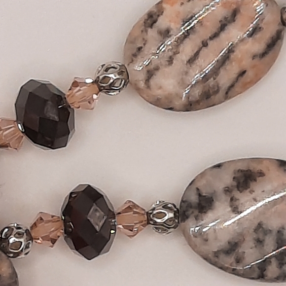 Pink Zebra Stone Braclet - Picture 8 of 8